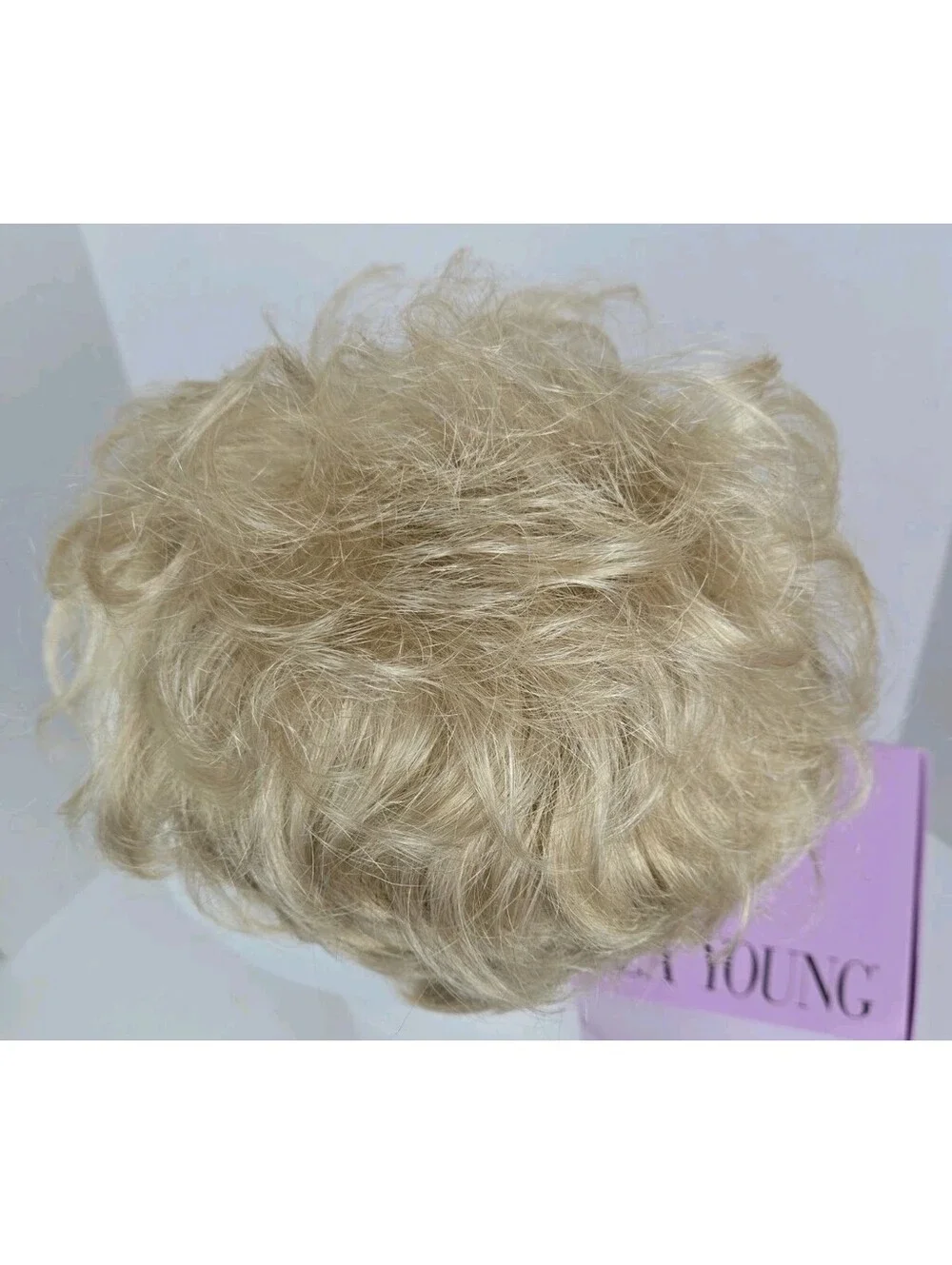 Paula Young Wig Adelaid SF5160 Short Blond WhisperLite Wig, New in box